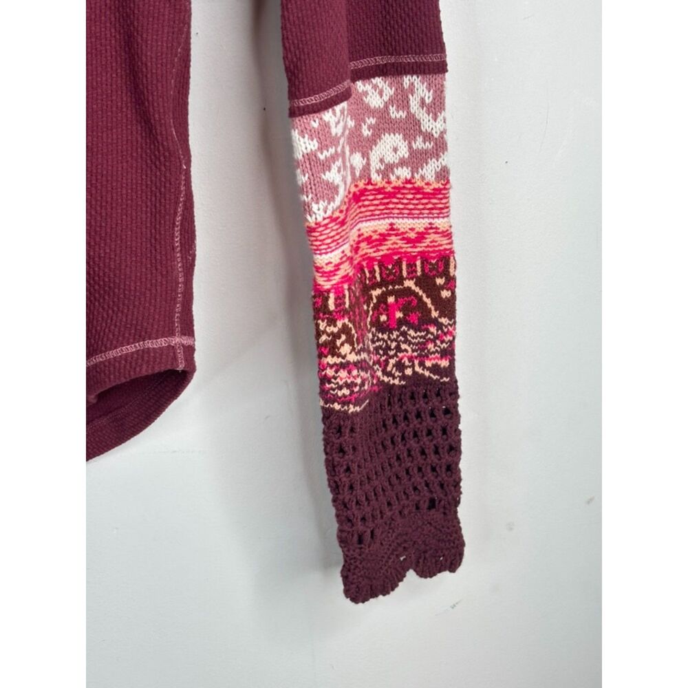 NWT Free People The Mix Cuff Thermal Top M Crochet Knit Sleeve Burgundy Rio Vino - Picture 4 of 9